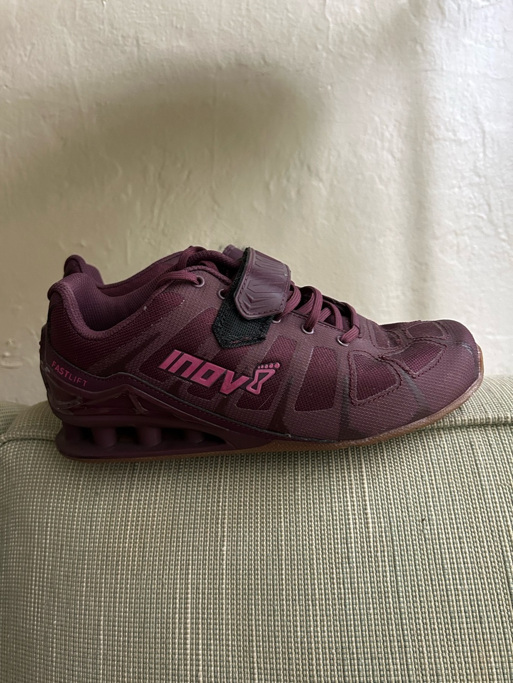 INOV8 Fastlift weightlifting shoes 8.5
